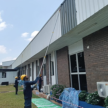 ChemLub_Services_Building_CleaningPainting_External_370x370_2